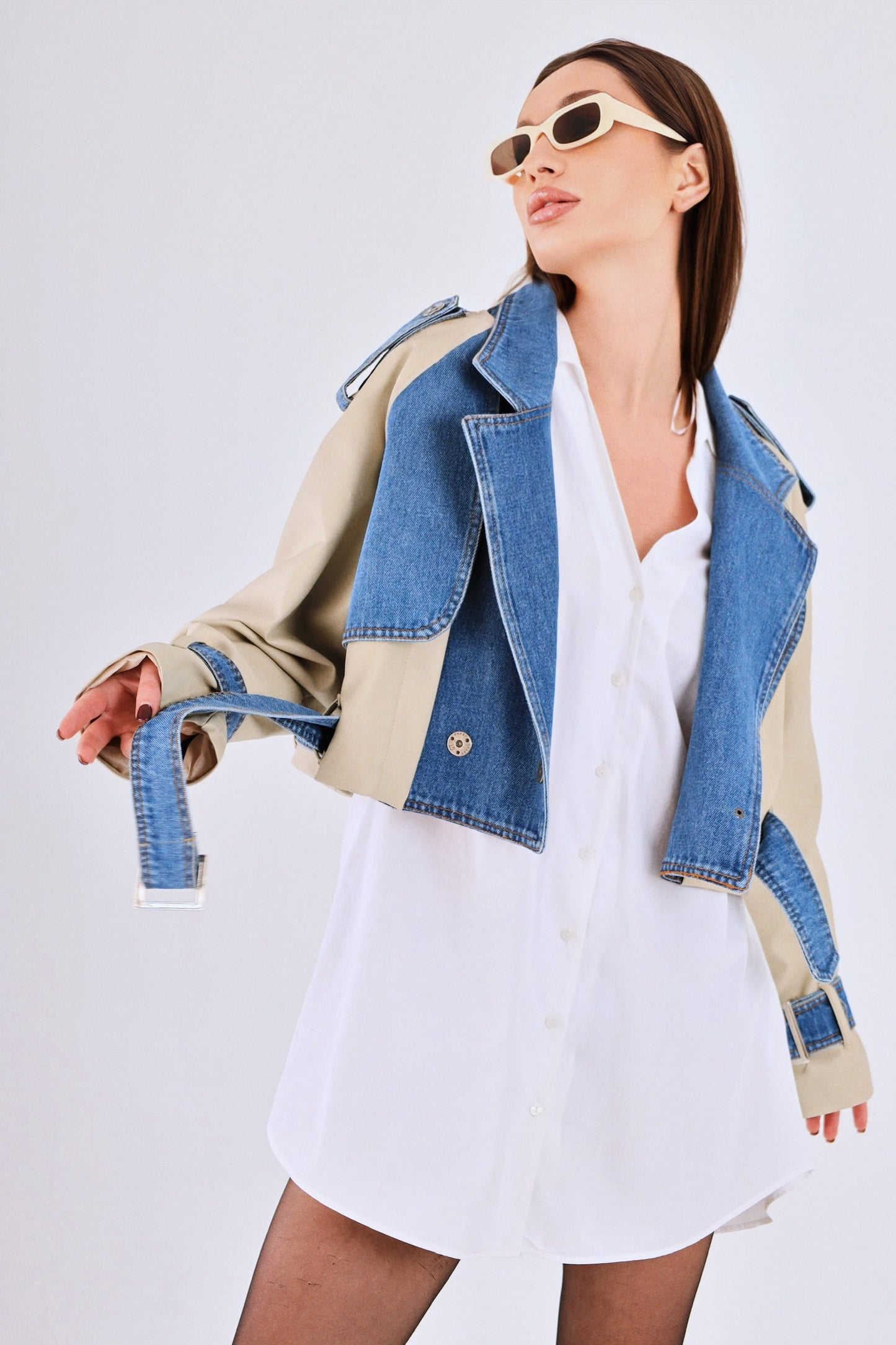 Cropped Denim x Beige jacket